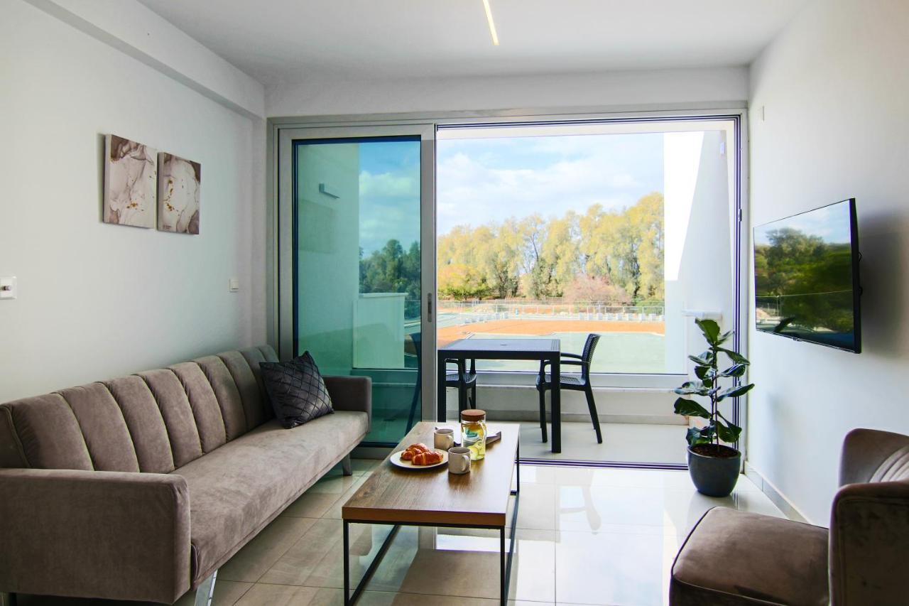 Phaedrus Living - Seaside Executive Flat Harbour 205 Apartment Paphos Ngoại thất bức ảnh